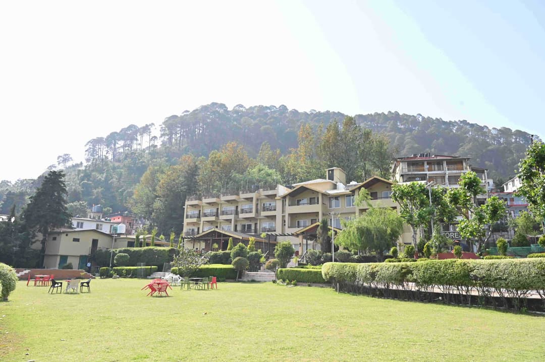 destination wedding in nainital: a perfect setting amidst mountains and lakes