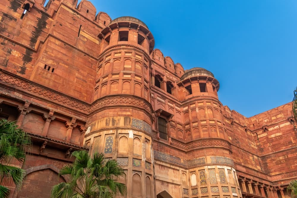 hotels near agra fort