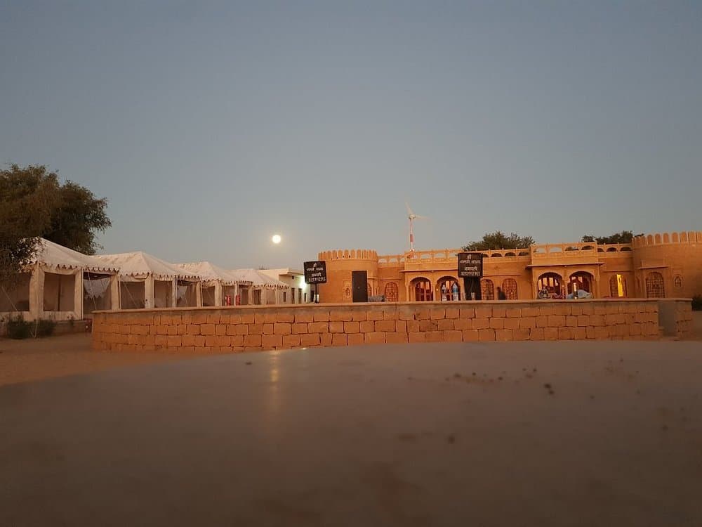 hotel in sam sand dunes jaisalmer