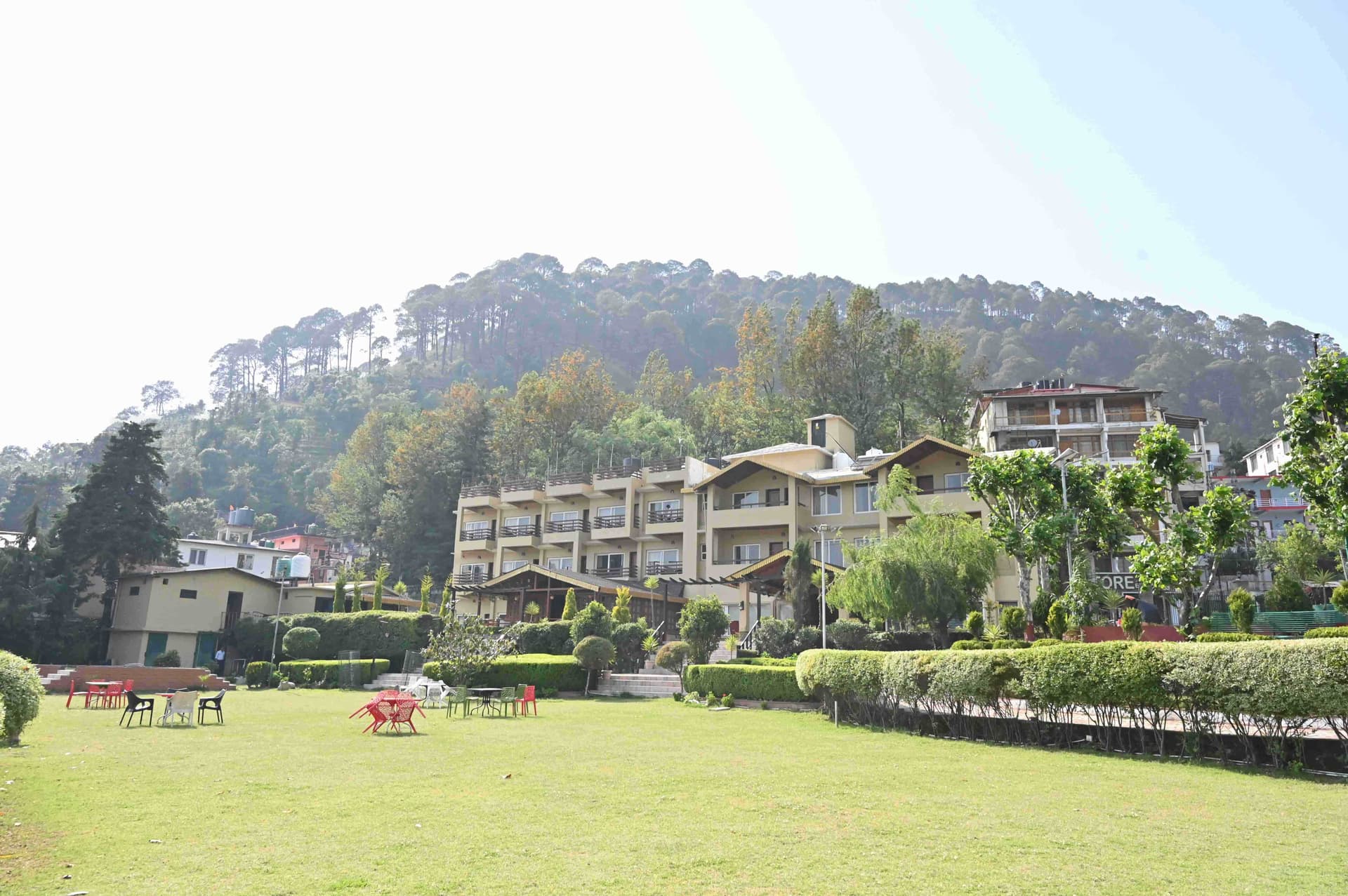destination wedding in nainital: a perfect setting amidst mountains and lakes